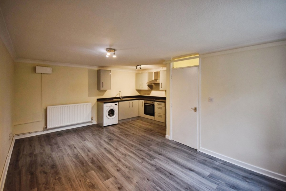 London Road, Chesterton, Newcastle