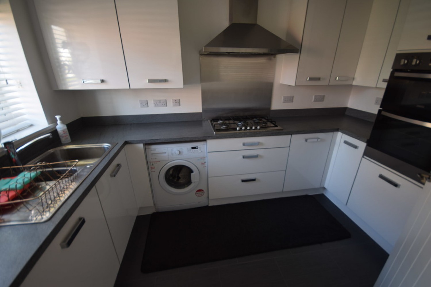 3 bedroom House for Letting 4 James Grundy Avenue