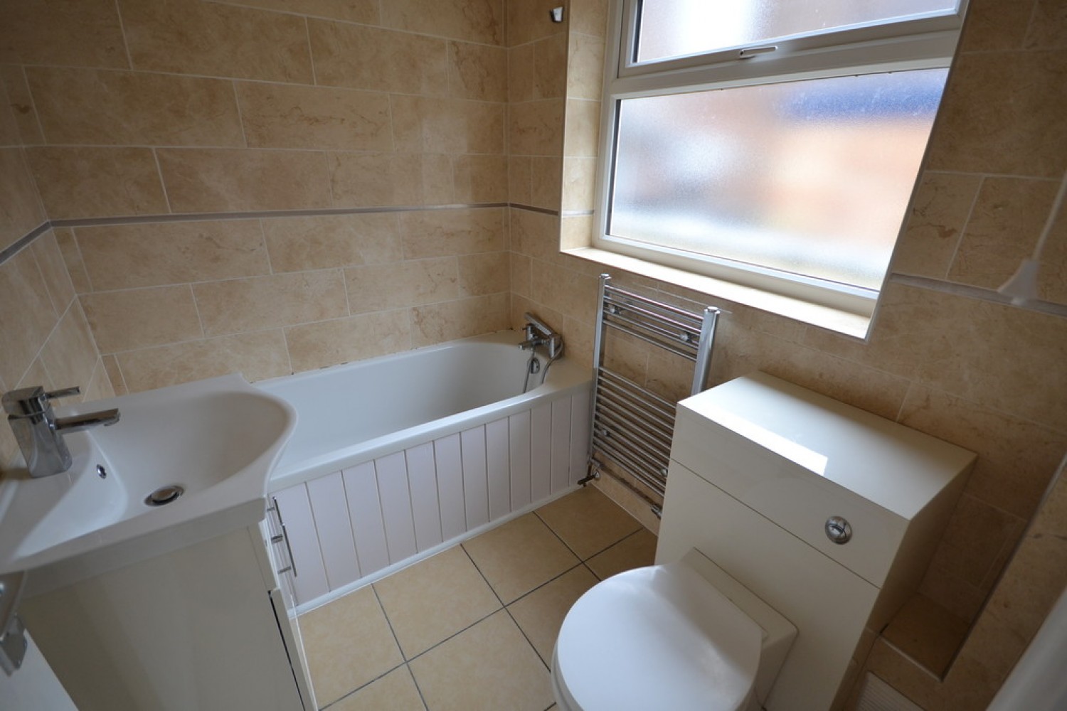 2 bedroom House for Letting Machin Street, Tunstall