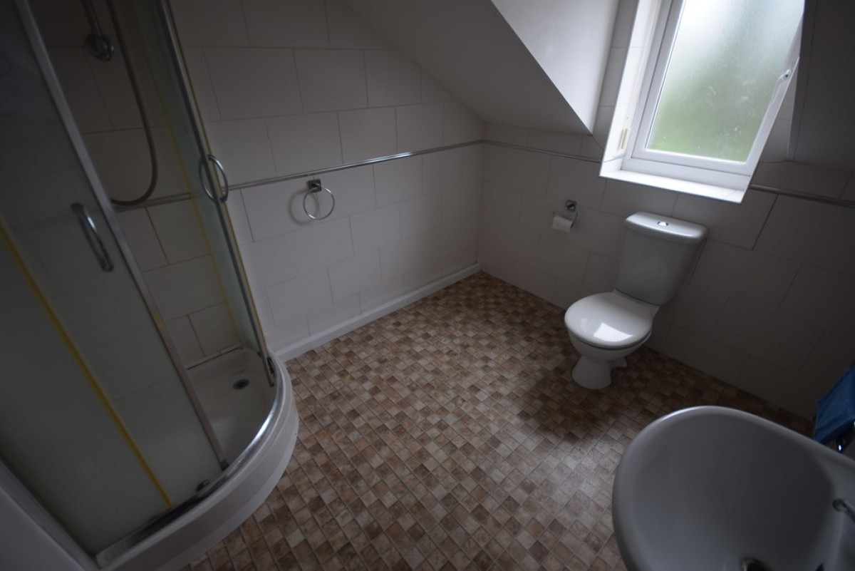 Lincoln Court, Knypersley Road