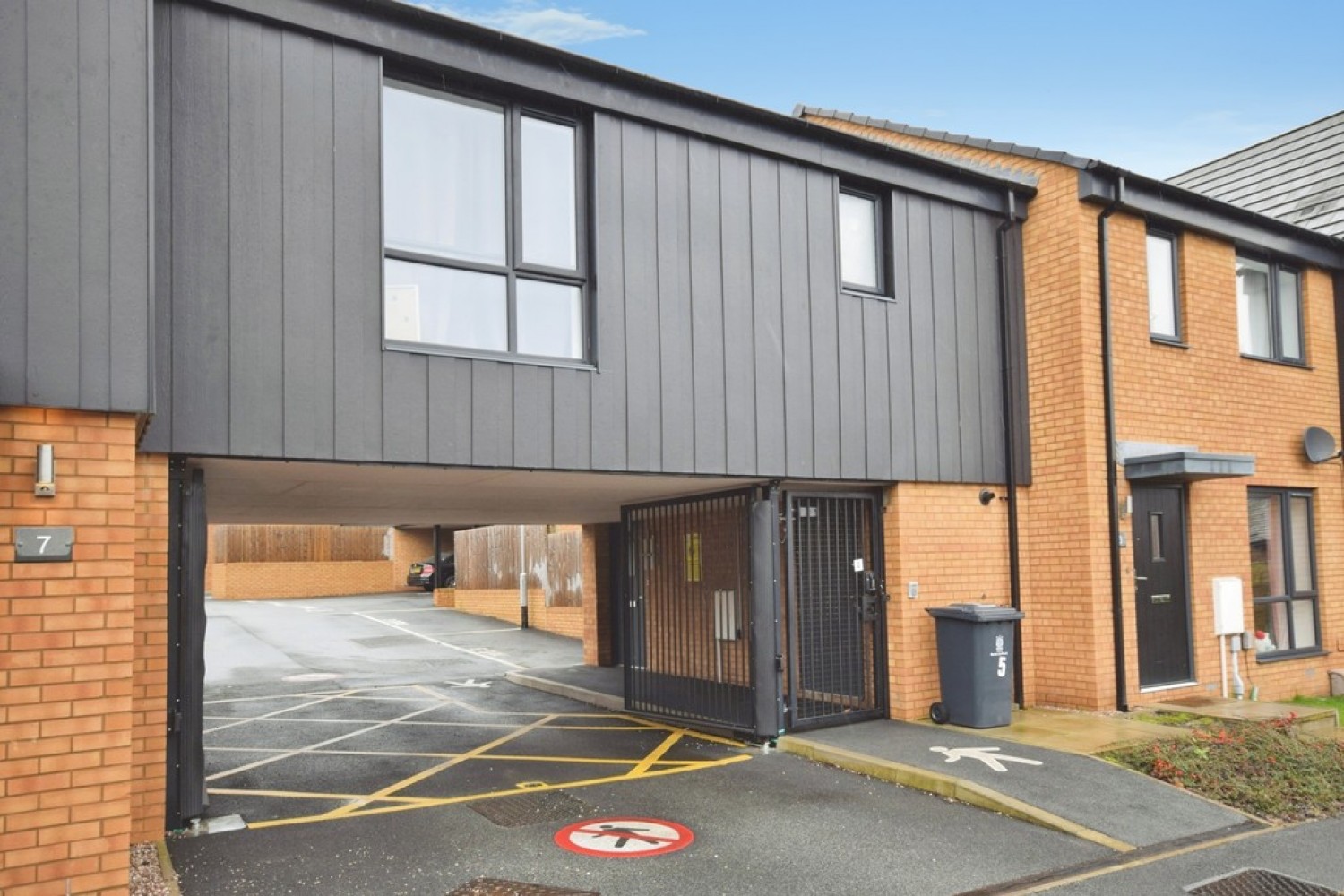 1 bedroom Flat in New Berkeley Street, Hanley