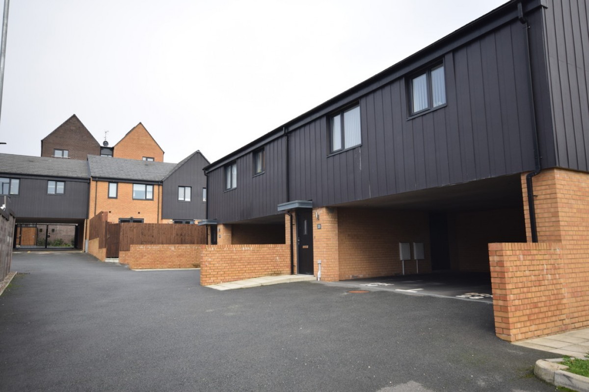 New Berkeley Street, Hanley