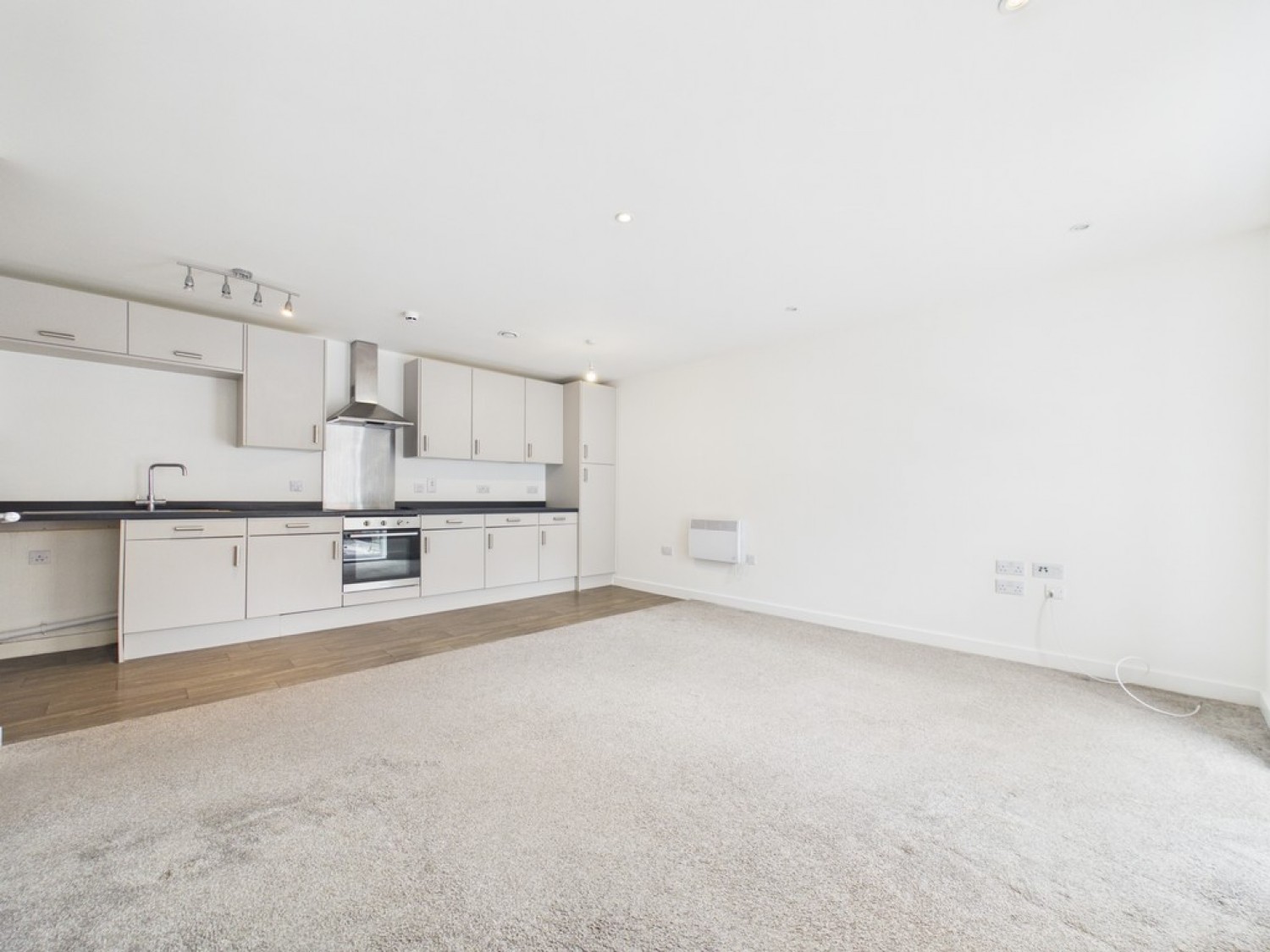 2 bedroom Flat for Letting New Bernard Street, Hanley