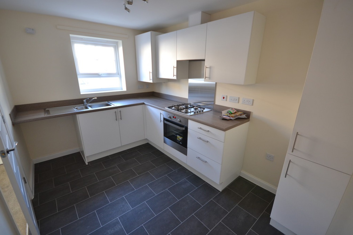3 bedroom House for Letting Crystal Street, Cobridge