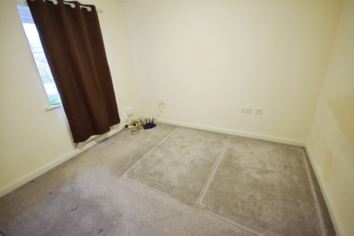 3 bedroom House for Letting Crystal Street, Cobridge