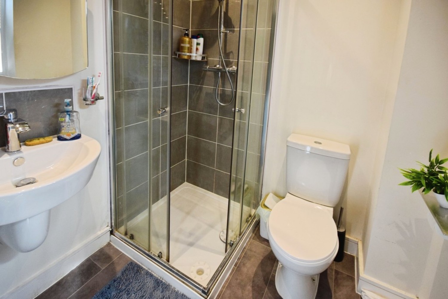 3 bedroom House for Letting Clydesdale Avenue, Newcastle