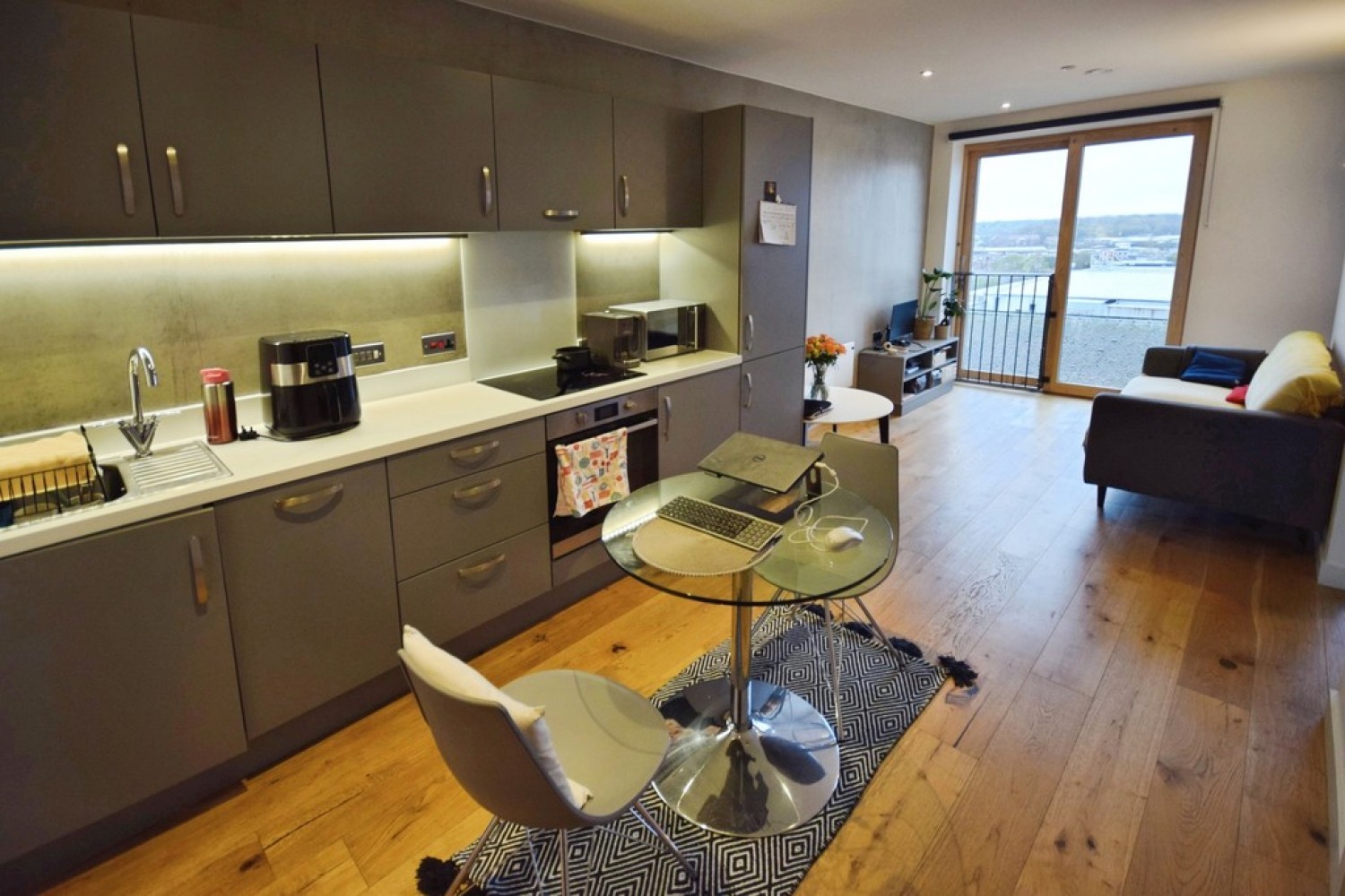 1 bedroom Flat for Letting Clayworks, Hanley