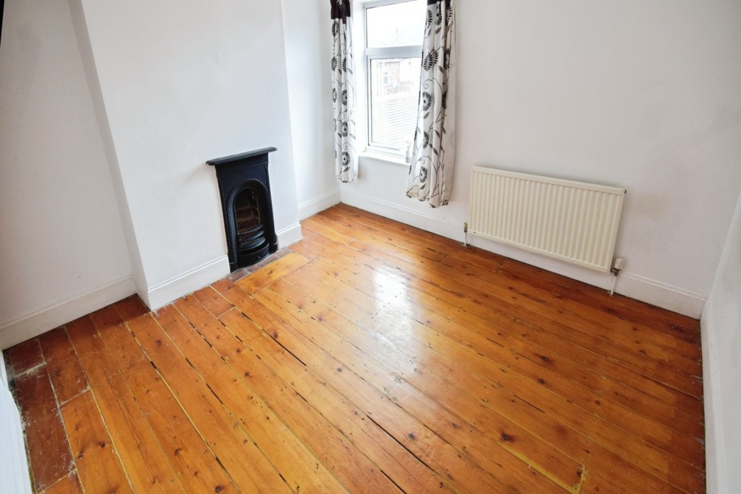 2 bedroom House for Letting Allen Street, Hartshill