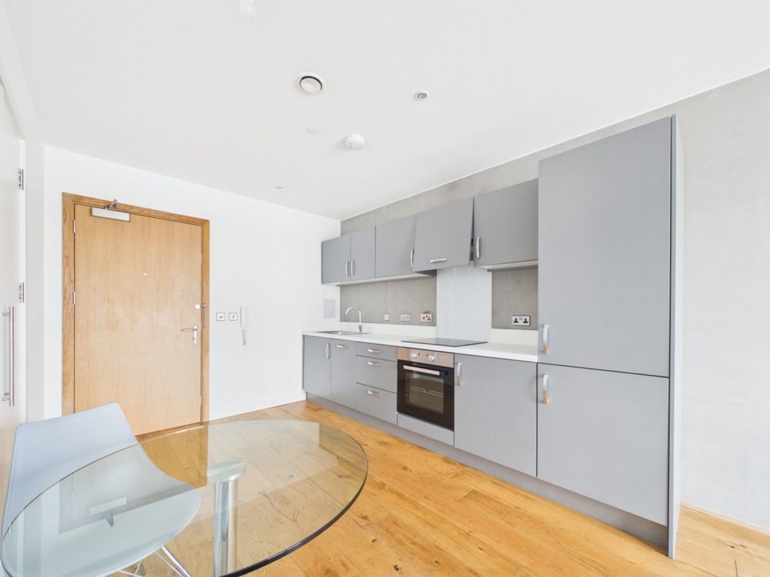 1 bedroom Flat for Letting Clayworks, Hanley