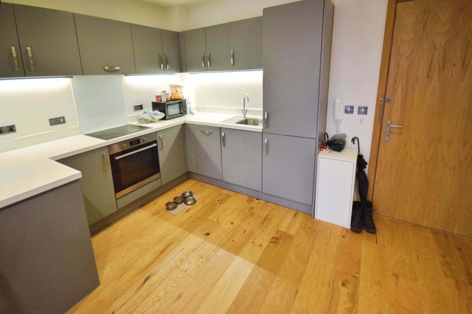 2 bedroom Flat for Letting Clayworks, Hanley