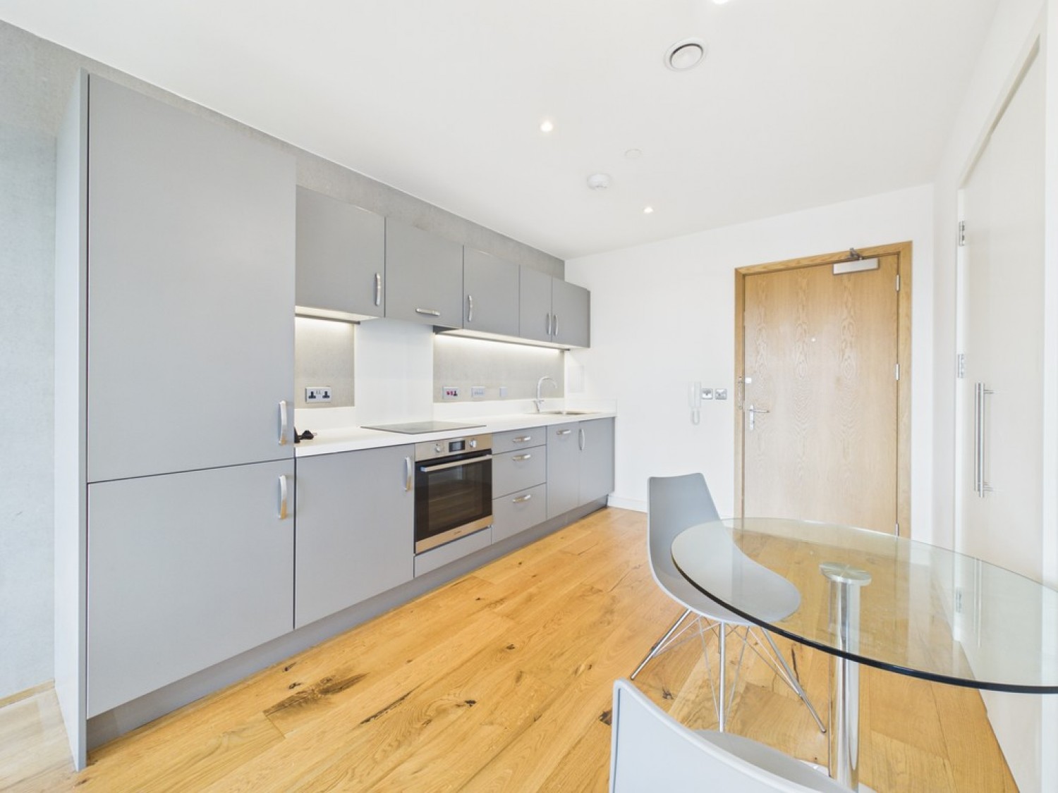1 bedroom Flat for Letting Clayworks, Hanley