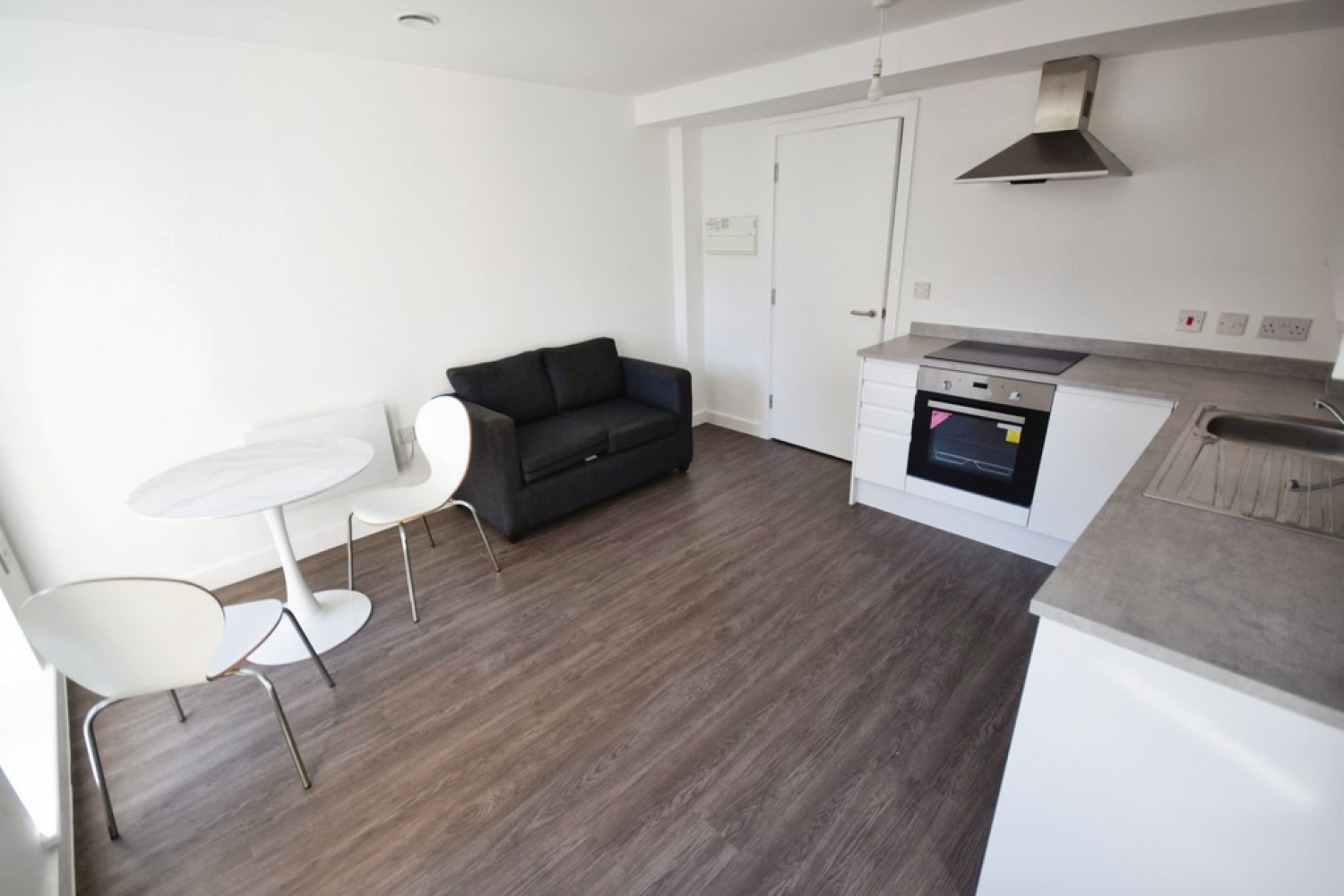 2 bedroom Flat for Letting Marsh Box, Marsh Parade