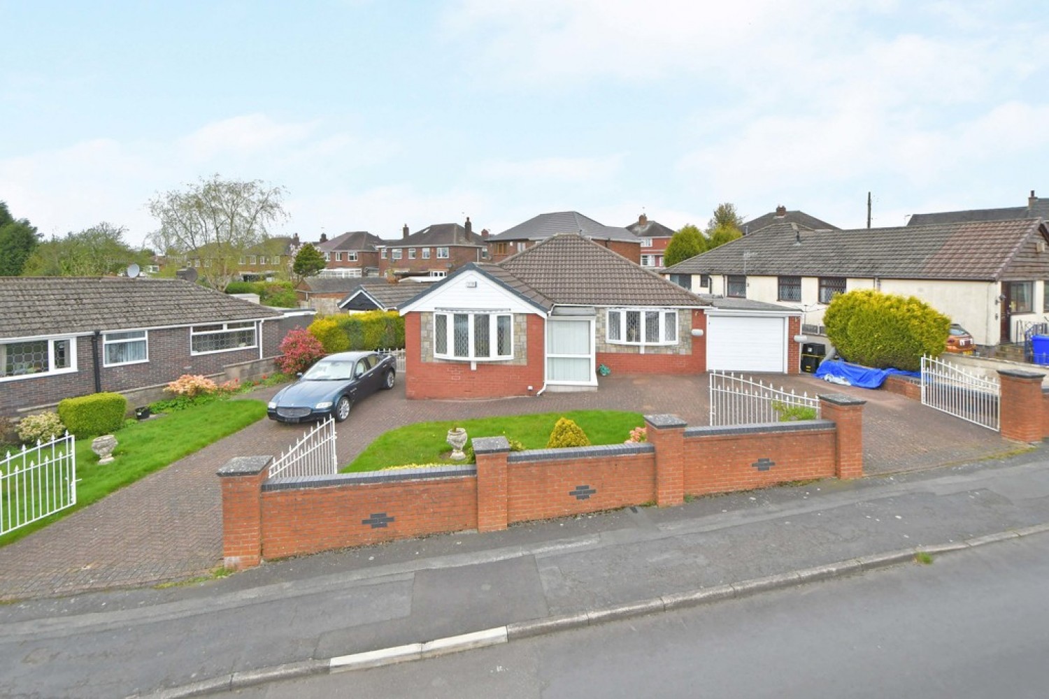 Midhurst Close, Packmoor, Stoke On Trent