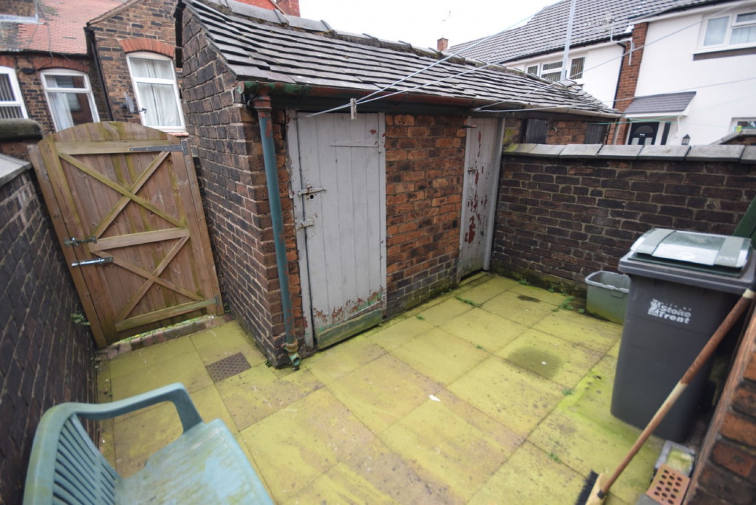 2 bedroom House for Letting Kinver Street, Smallthorne,