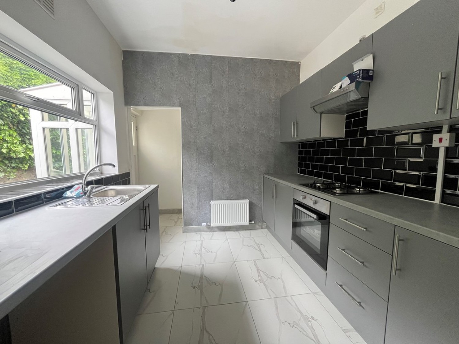 2 bedroom House for Letting Brookland Road, Pittshill