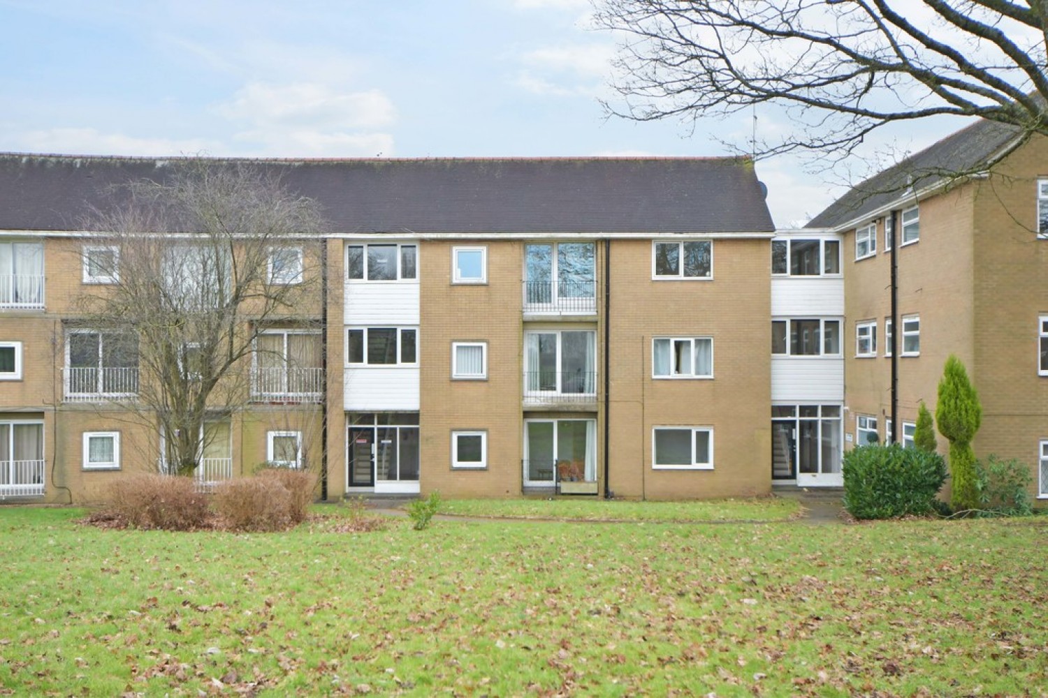 2 bedroom Flat for Sale Queensway, Newcastle