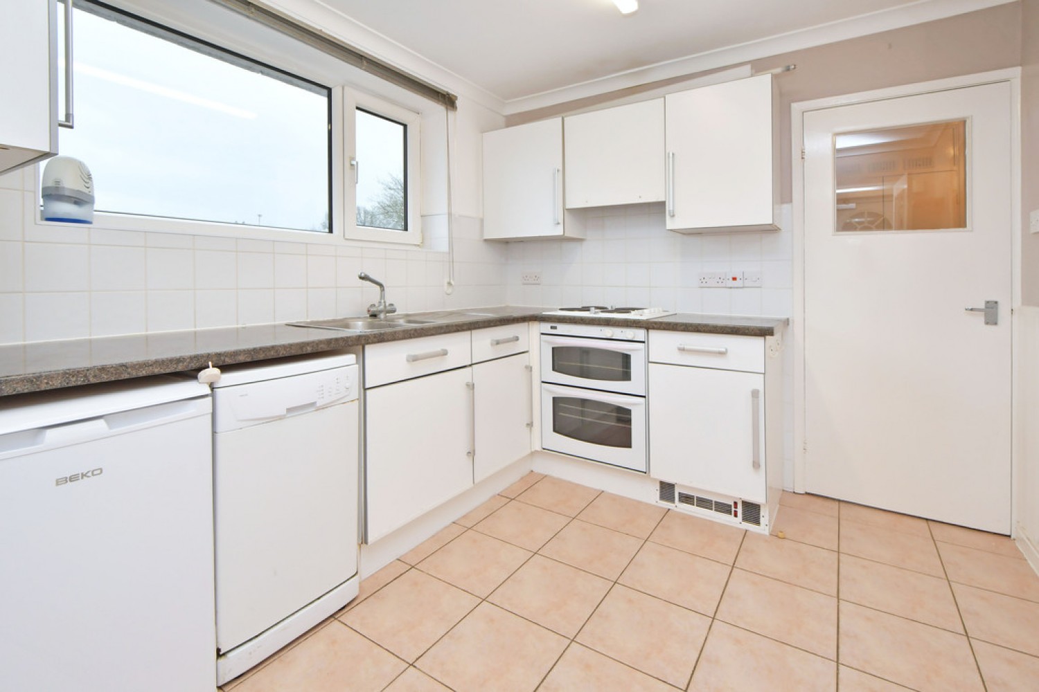 2 bedroom Flat for Sale Queensway, Newcastle