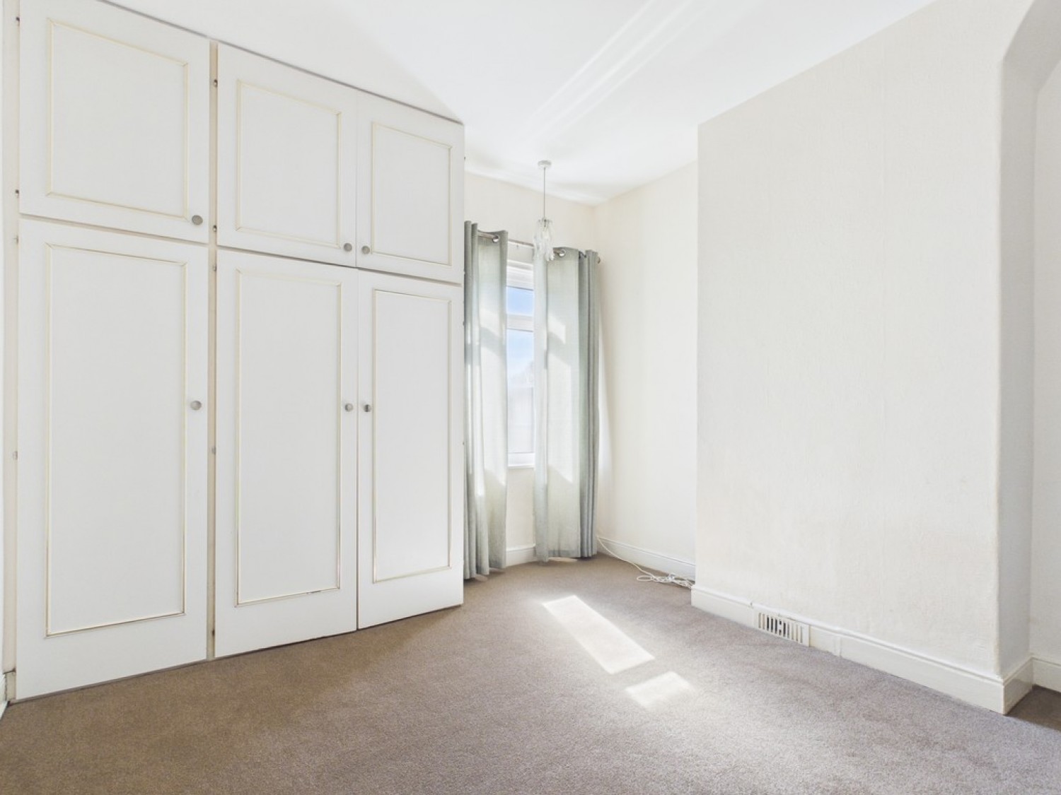 2 bedroom House for Letting Ashworth Street, Fenton