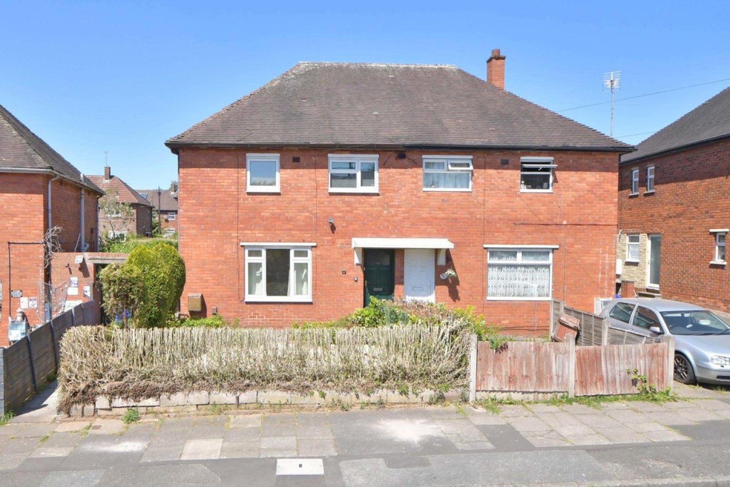 Hatfield Cresent , Blurton , Stoke-On-Trent