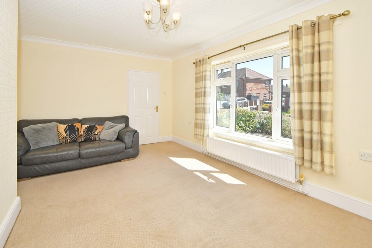 Hatfield Cresent , Blurton , Stoke-On-Trent