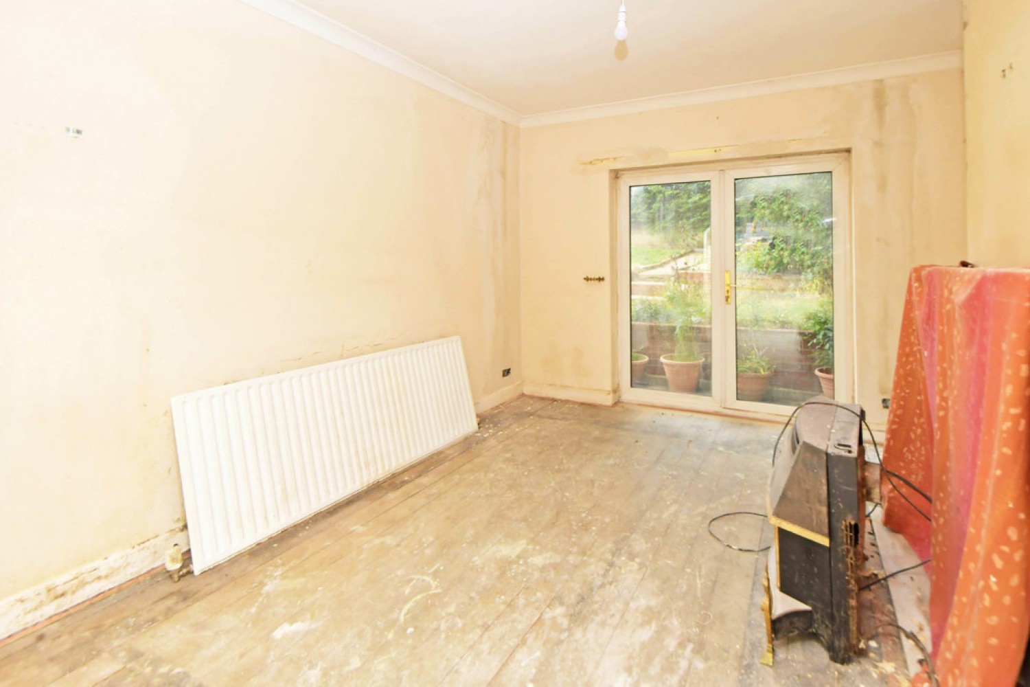 2 bedroom House for Auction London Road, Oakhill, Stoke-on-Trent