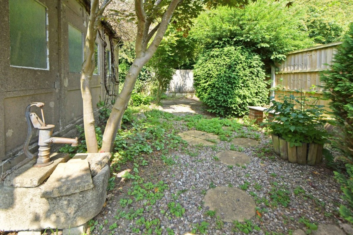 Maythorne Road, Blurton, Stoke-on-Trent
