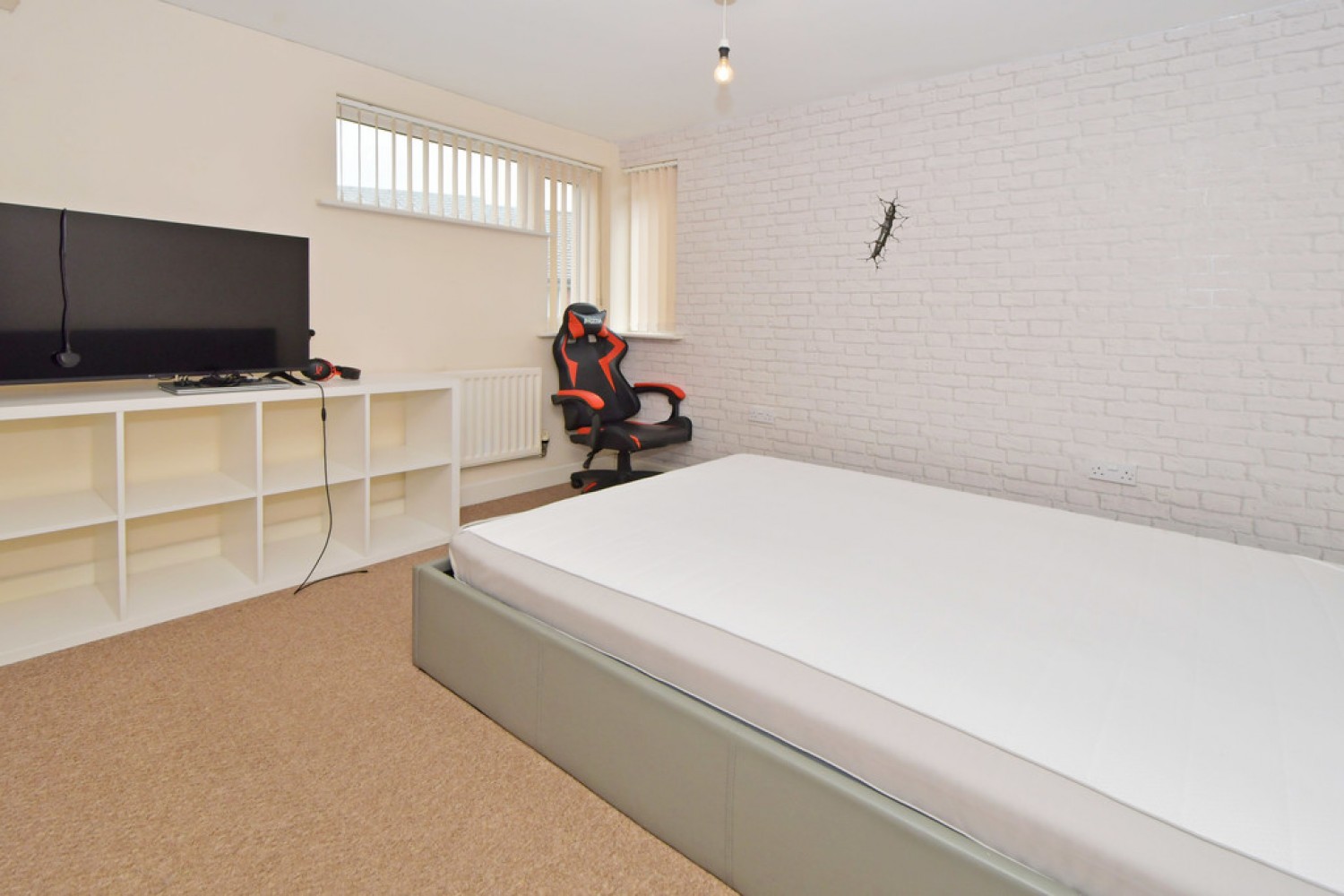 Alderley Rise, Burslem, Stoke-on-Trent