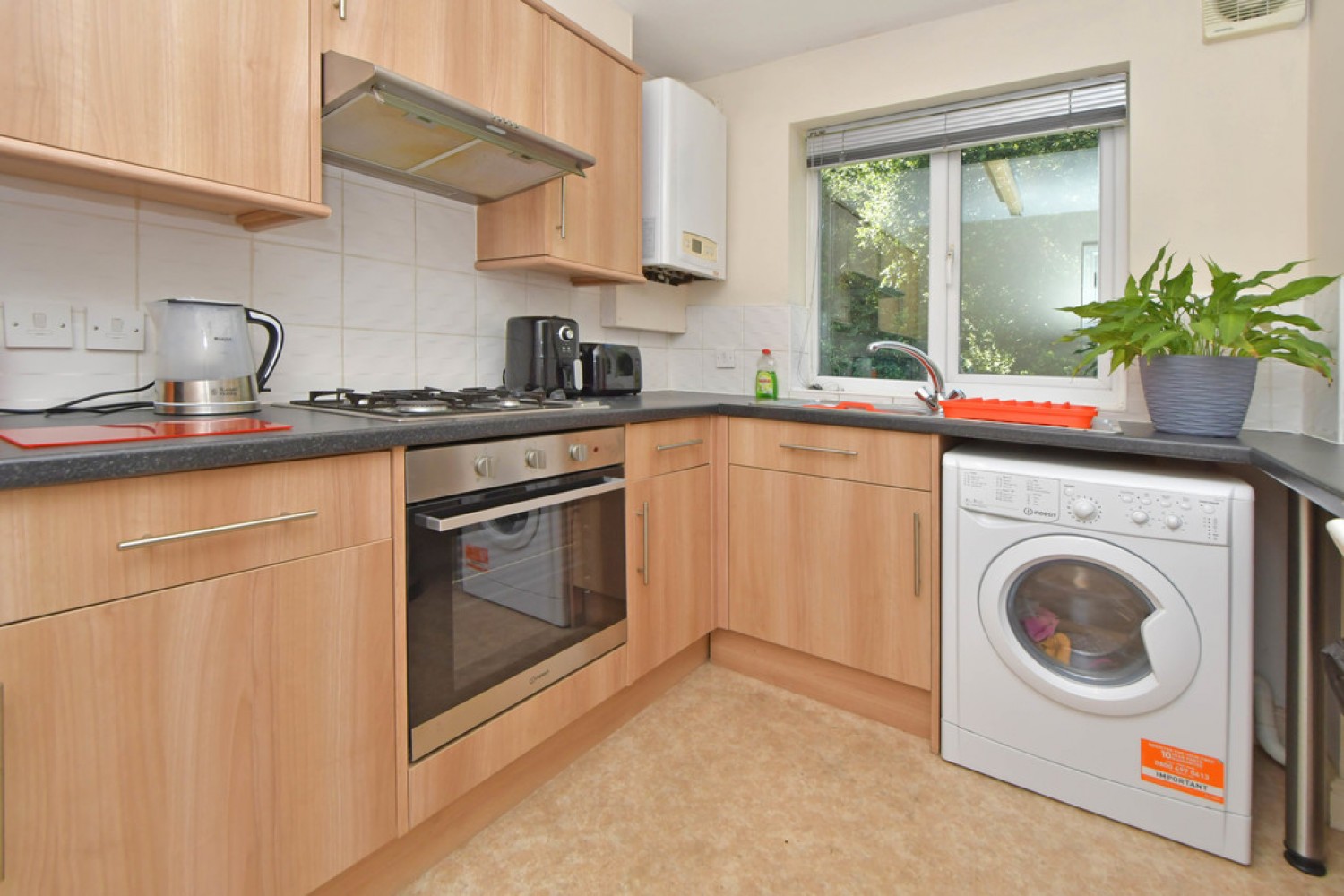 2 bedroom Flat for Sale Sunny Bank, Middleport, Stoke-on-Trent