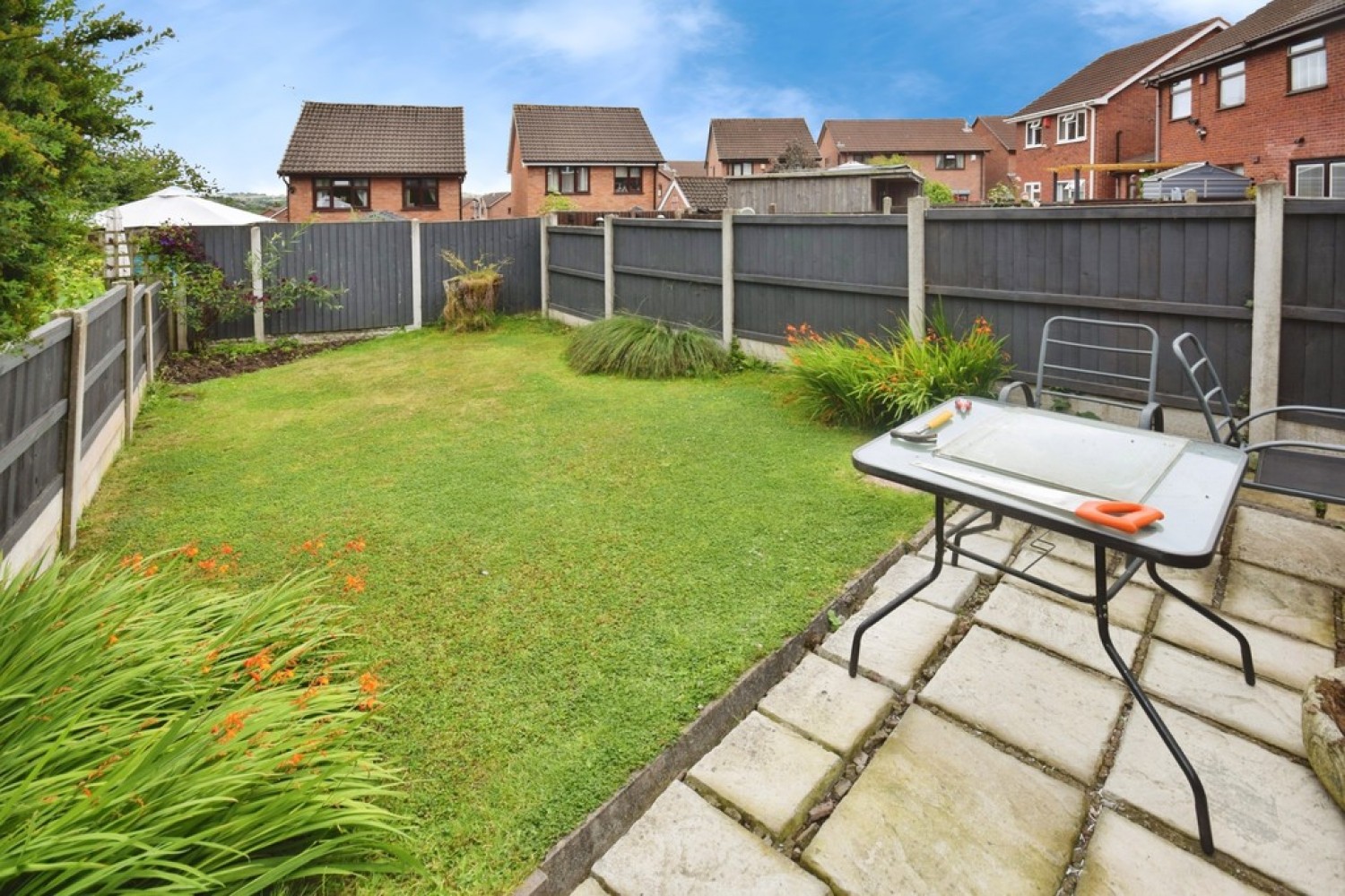 2 bedroom House for Letting Widecombe Road, Birches Head