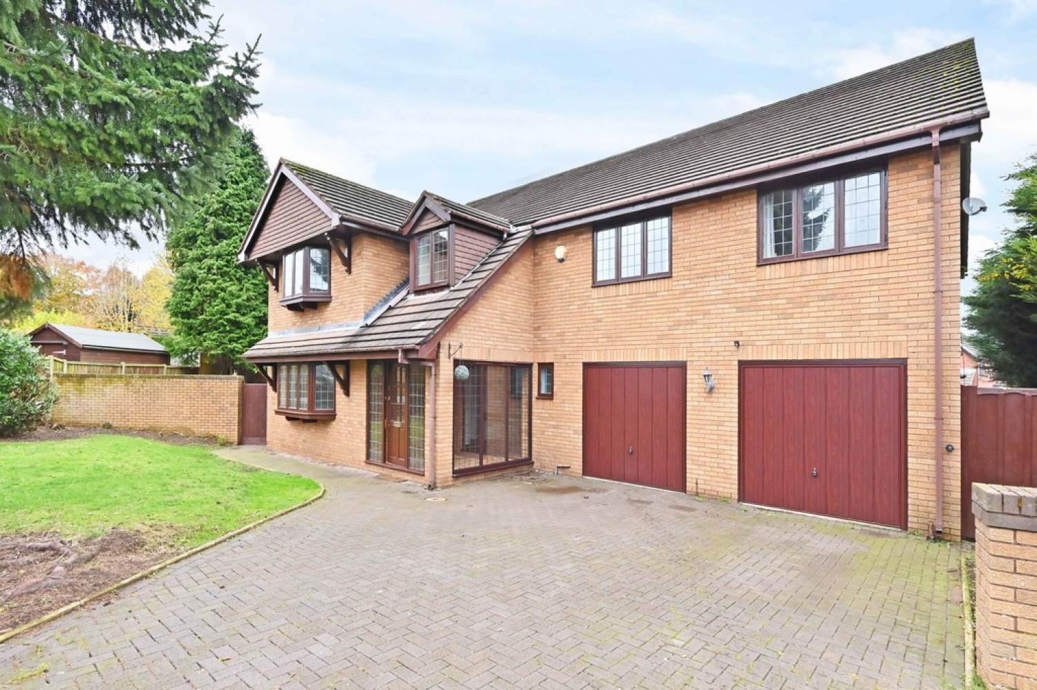 Chesham Grove, Meir Park, Stoke-on-Trent