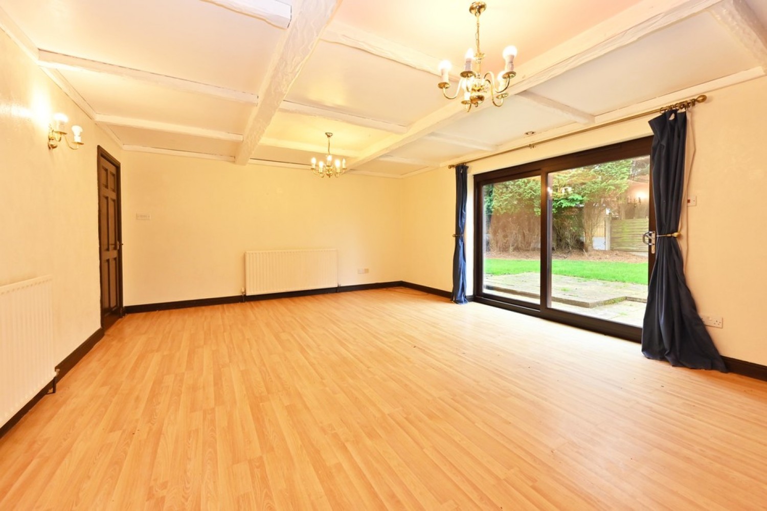 Chesham Grove, Meir Park, Stoke-on-Trent