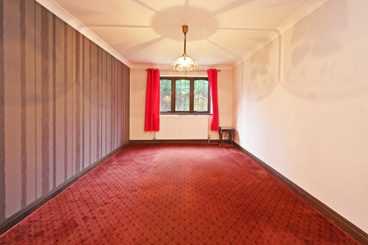 Chesham Grove, Meir Park, Stoke-on-Trent