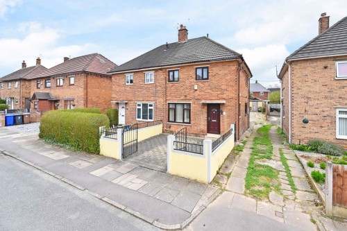 Ladybank Grove, Blurton, Stoke-on-Trent