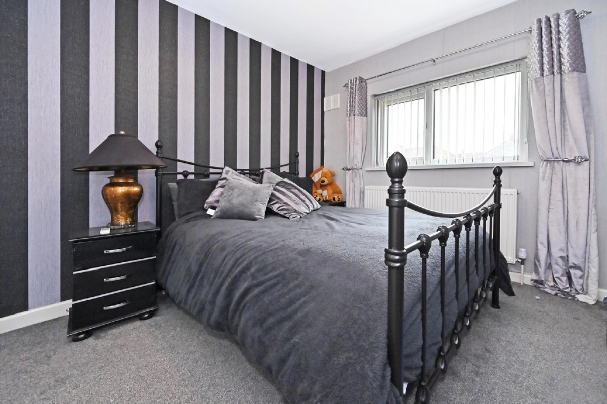 Ladybank Grove, Blurton, Stoke-on-Trent