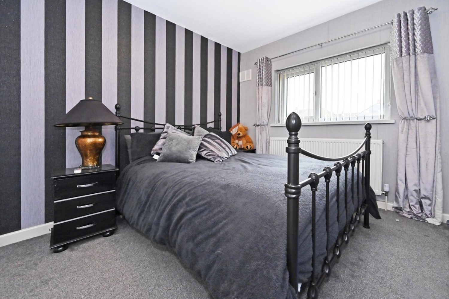 2 bedroom House for Sale Ladybank Grove, Blurton, Stoke-on-Trent