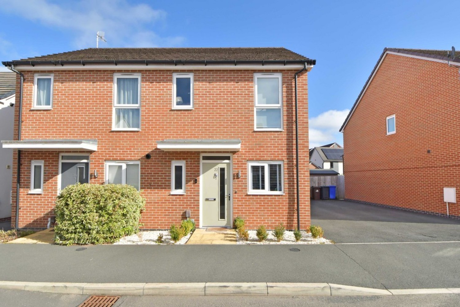 2 bedroom House for Sale Harold Hines Way, Trentham, Stoke-on-Trent