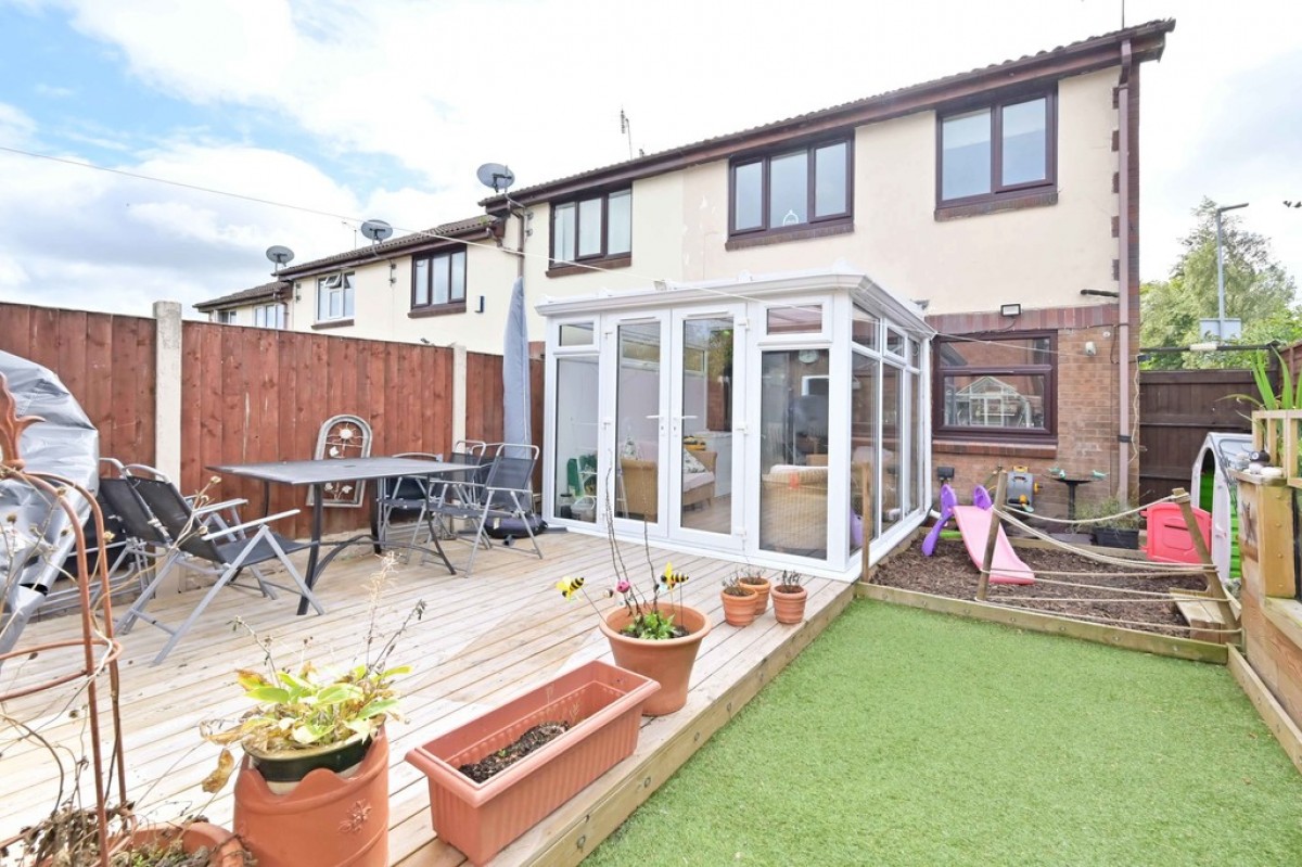 Falcon Road, Meir Park, Stoke-on-trent