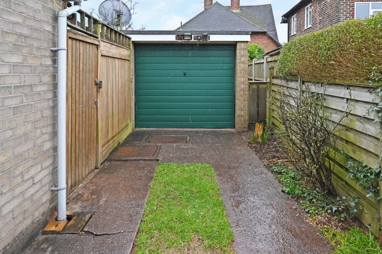 2 bedroom House for Sale Jeremy Close, Penkhull, Stoke-on-Trent