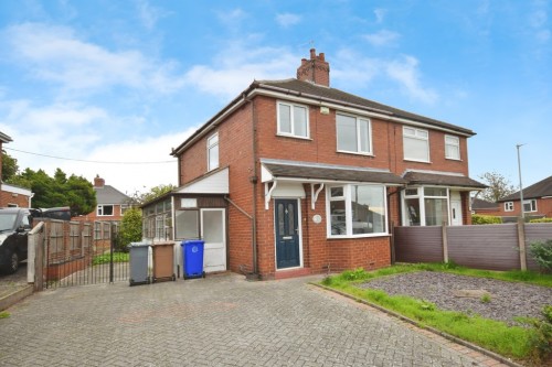 Laburnum Grove, Blurton