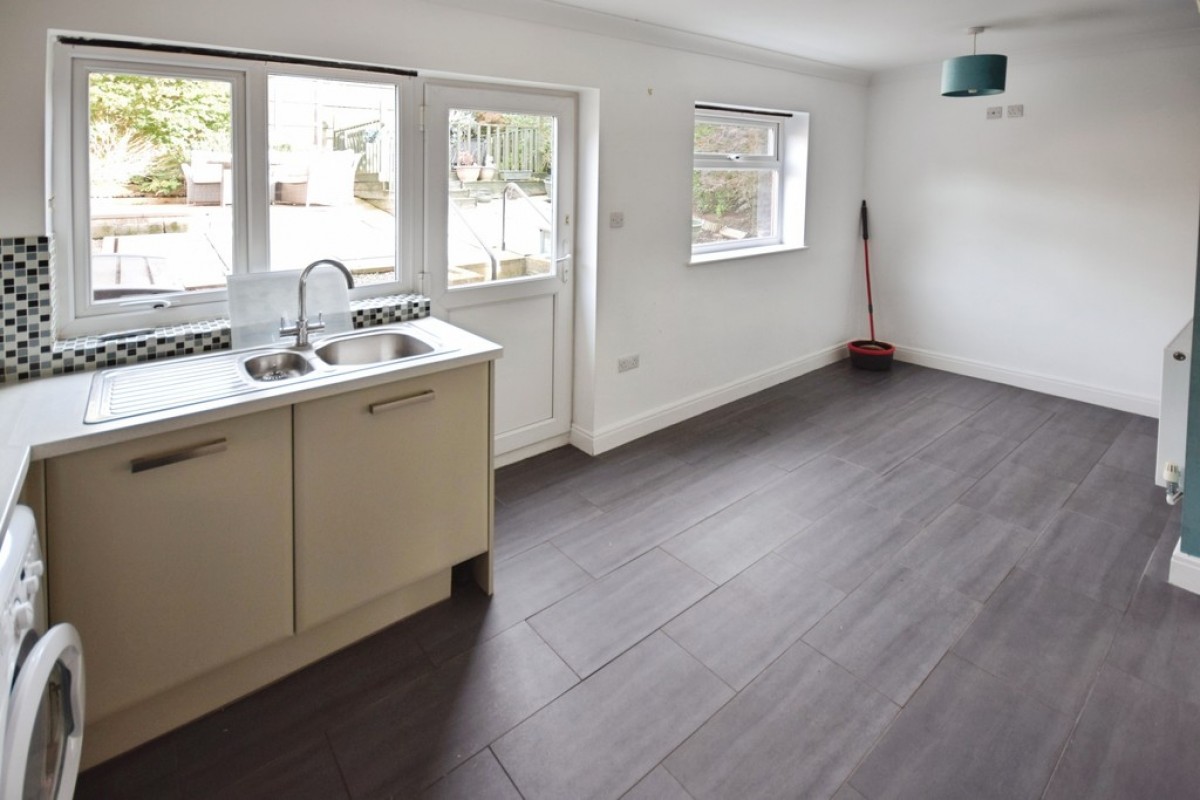 Langland Drive, Blurton