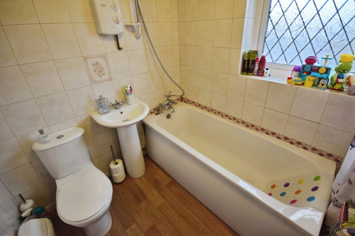 Larkin Avenue , Meir Hay, Stoke-On-Trent