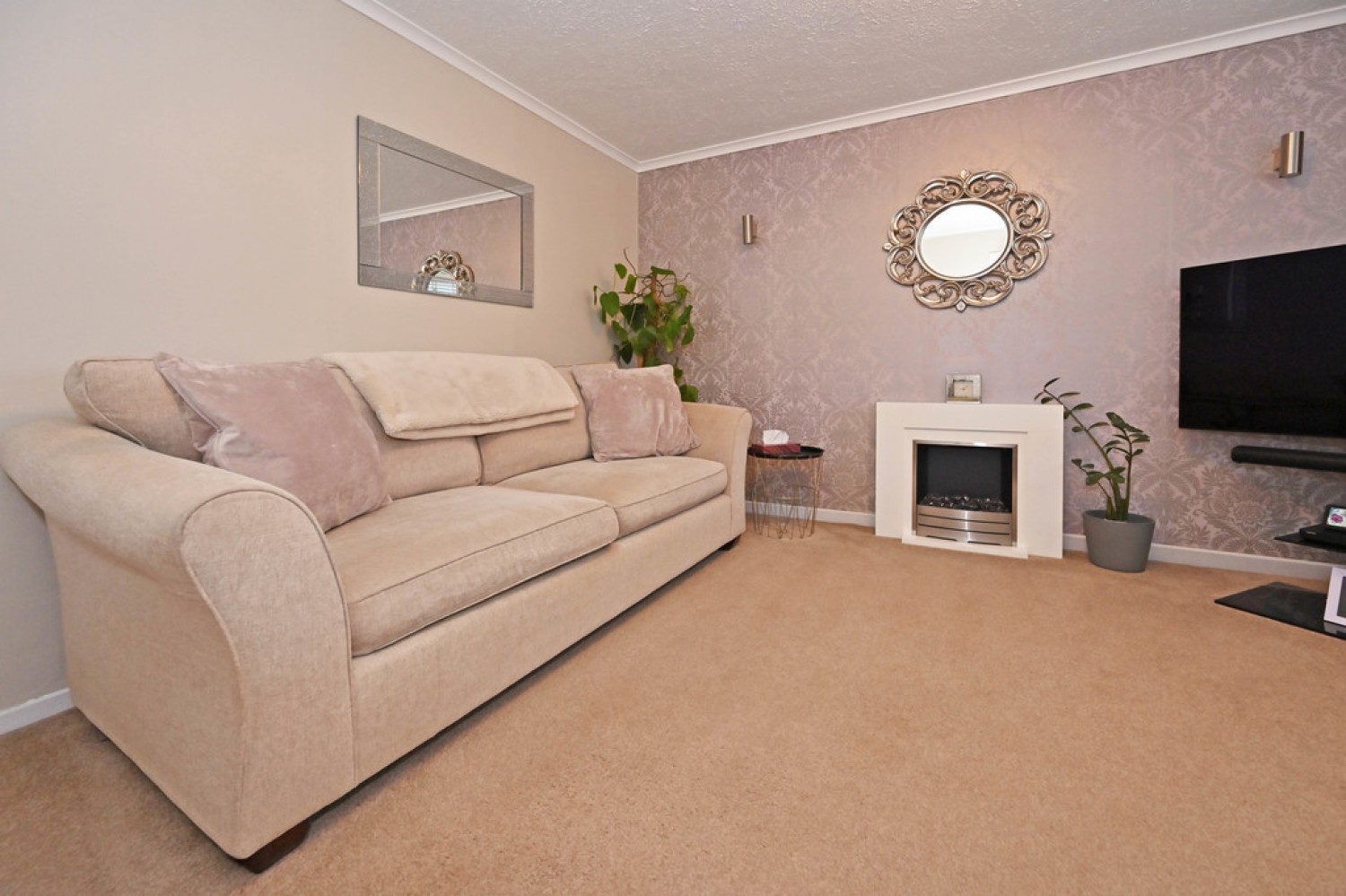 Royston Walk , Longton , Stoke-On-Trent