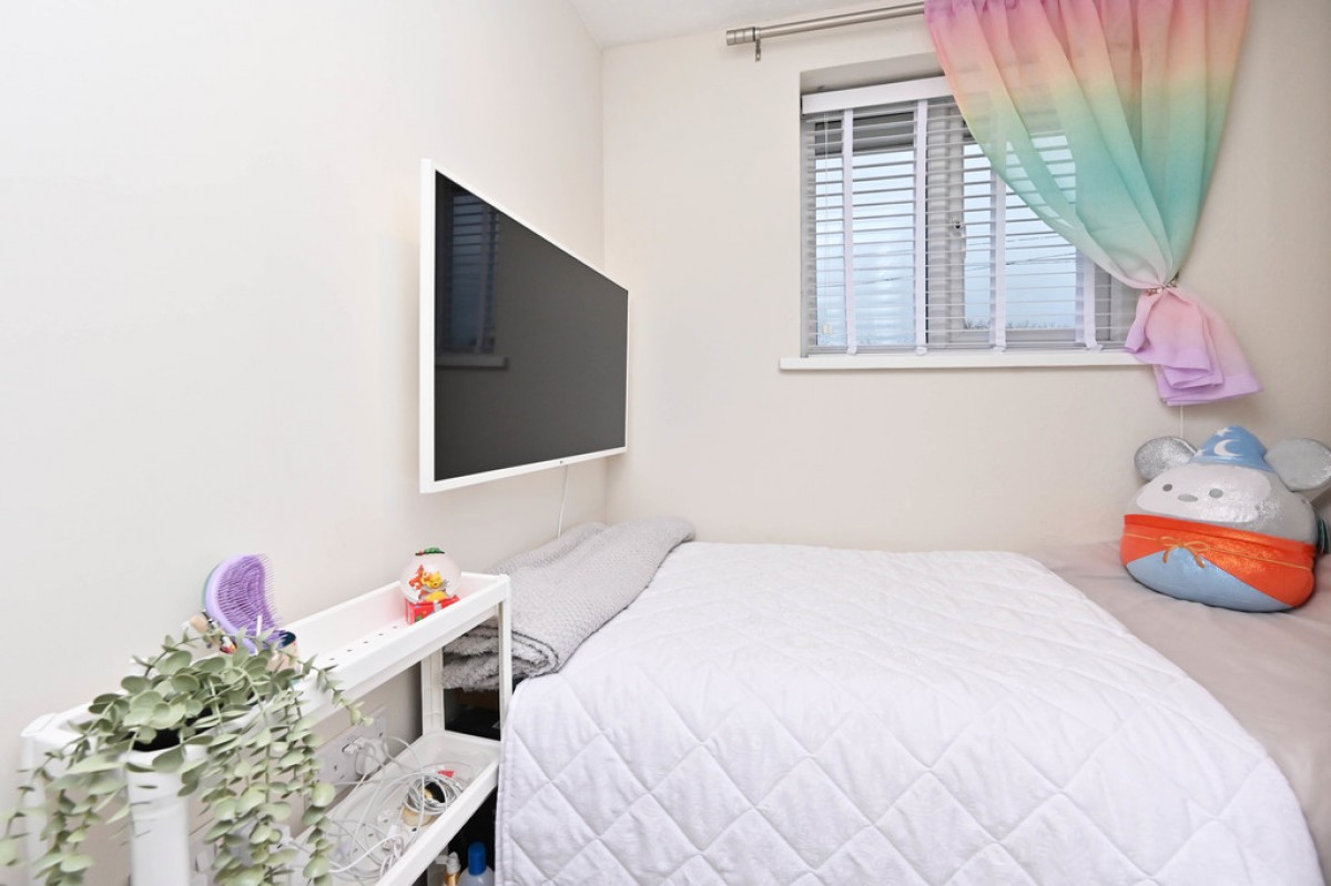 Royston Walk , Longton , Stoke-On-Trent