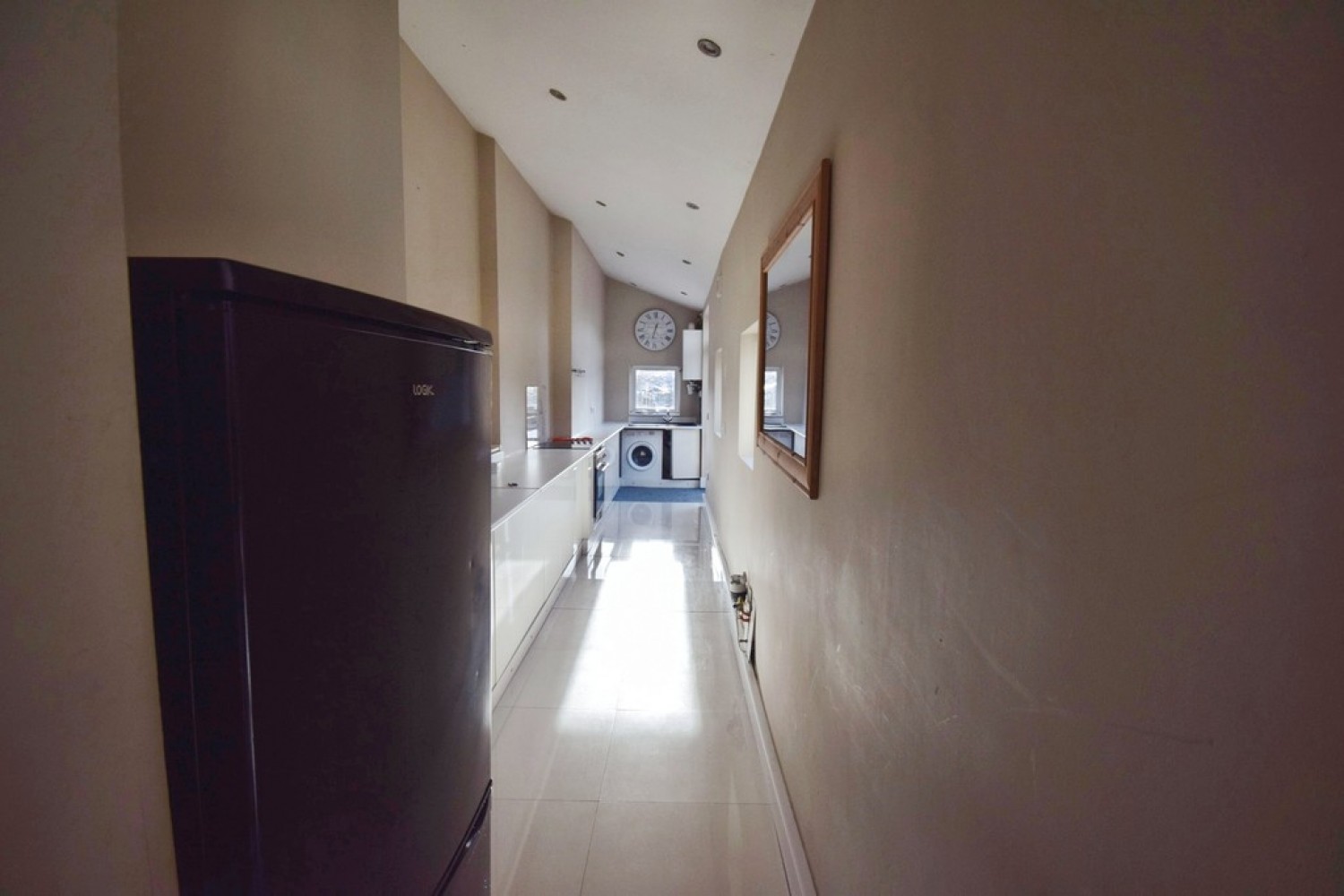 2 bedroom House in Ainsworth Street, Fenton, Stoke-on-Trent