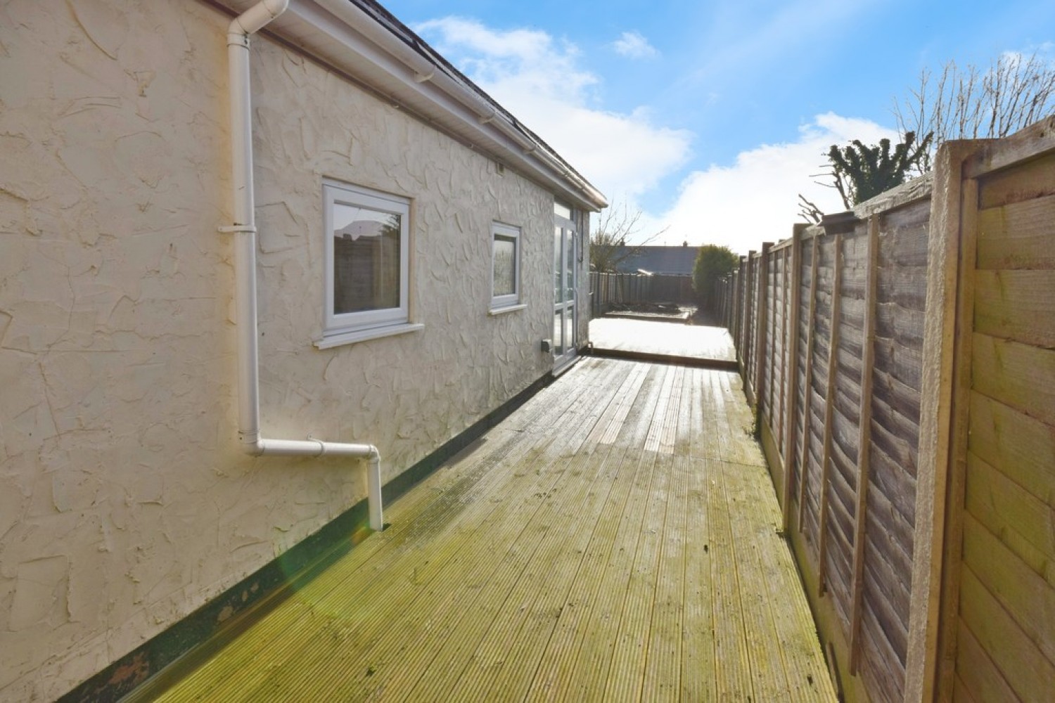 2 bedroom House in Ainsworth Street, Fenton, Stoke-on-Trent