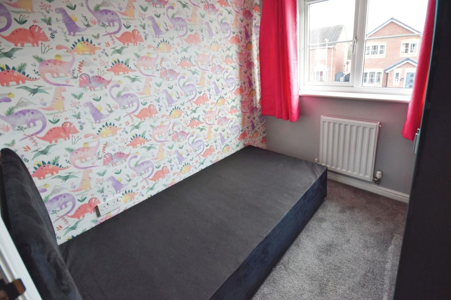 3 bedroom House in Parma Grove, Park Hall