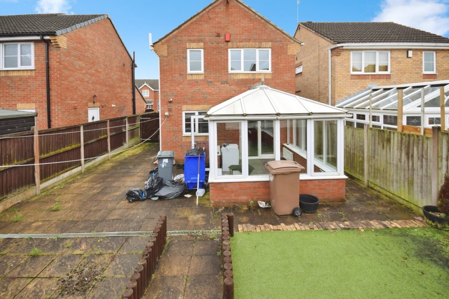 3 bedroom House in Parma Grove, Park Hall