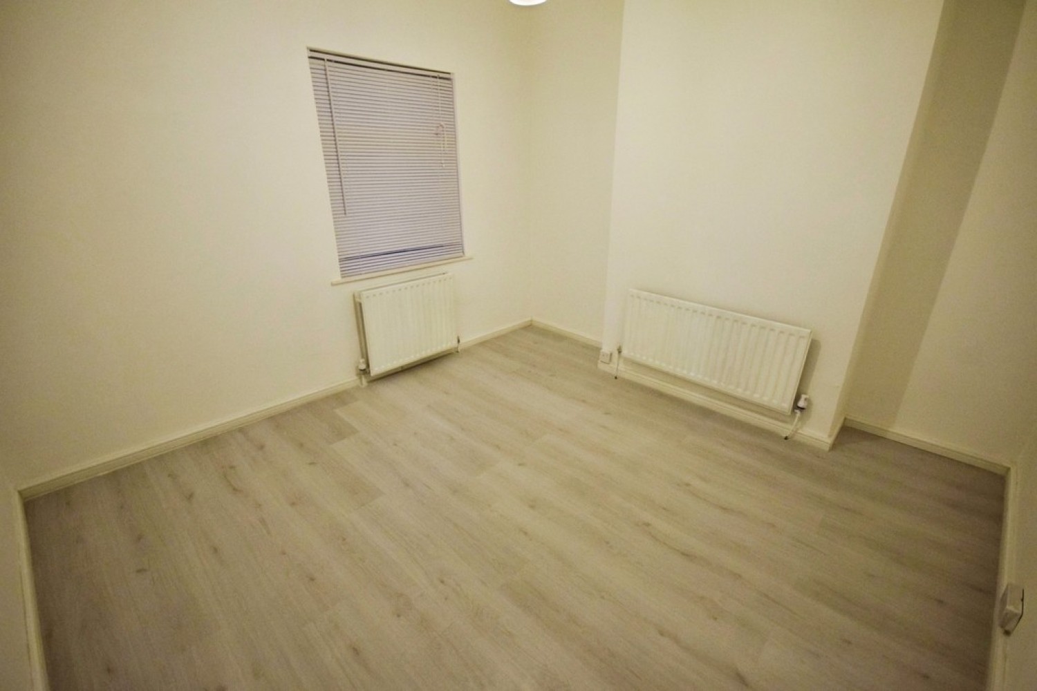 3 bedroom House in London Road, Chesterton