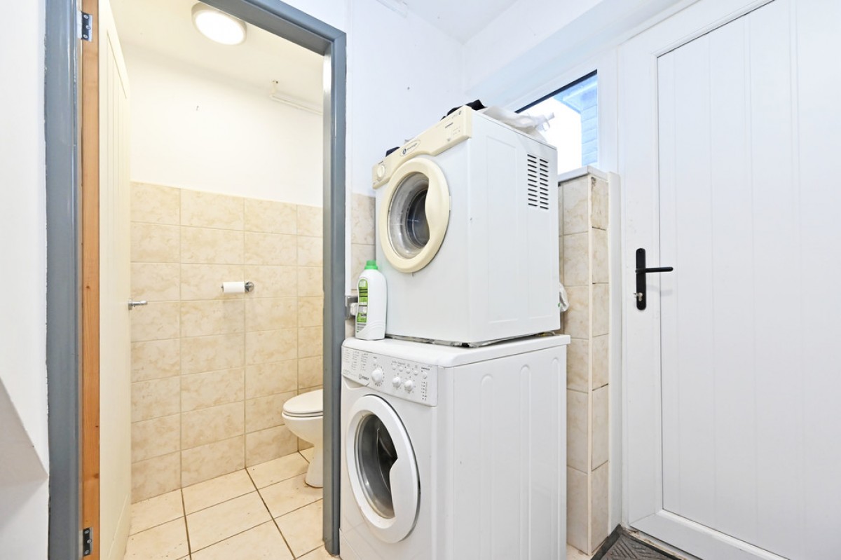 Cedar Road, Newcastle