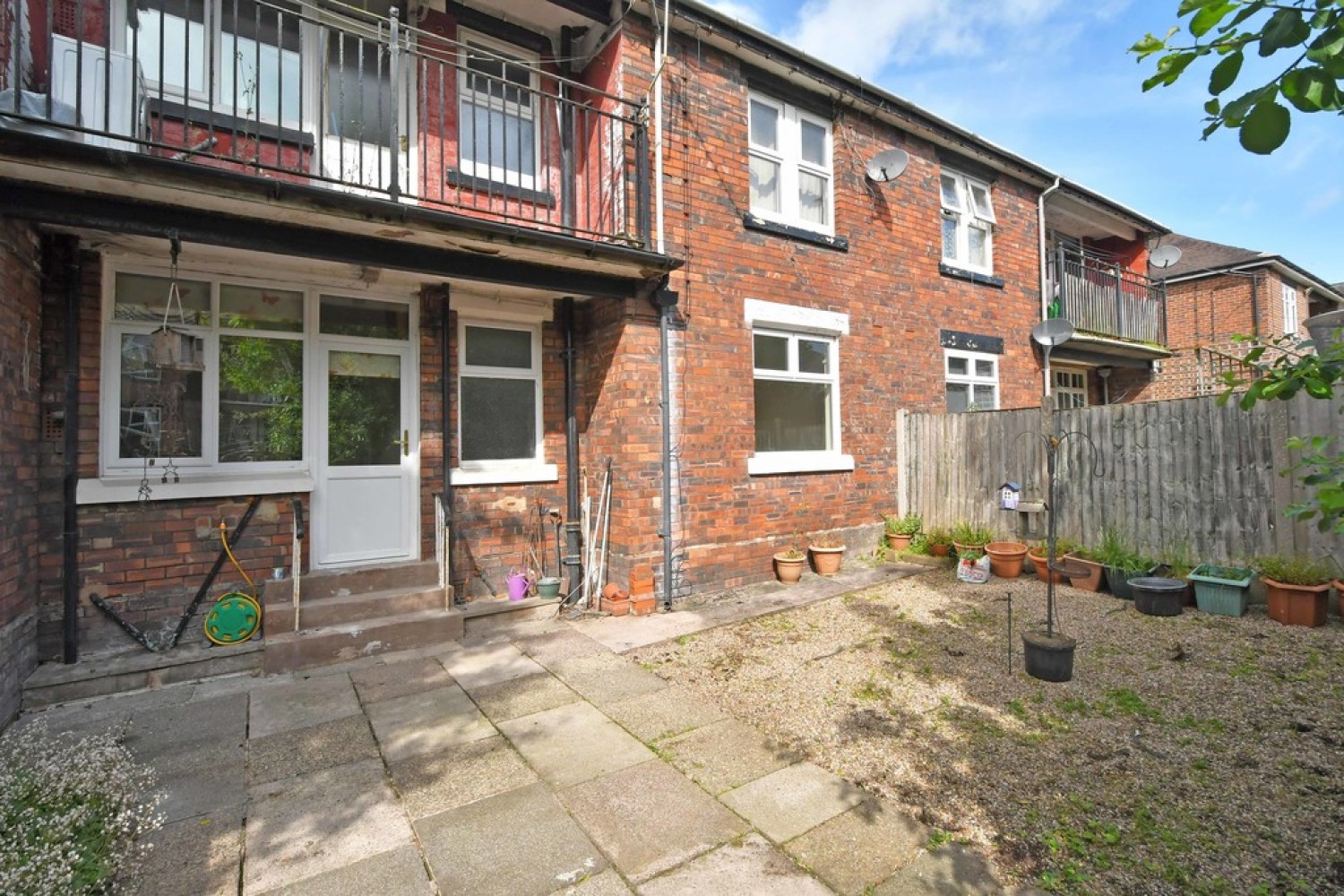 2 bedroom Flat for Sale Marina Road, Trent Vale, Stoke-on-Trent